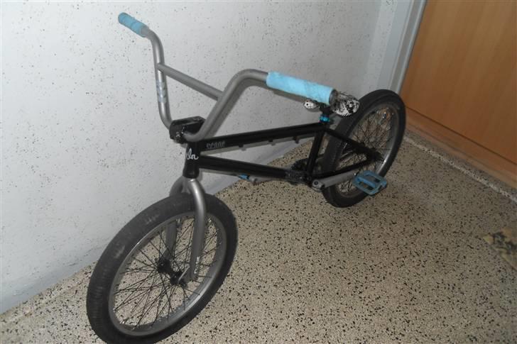 Stereo stolen score billede 3