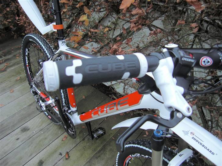 Cube             LTD Team 2010 billede 8