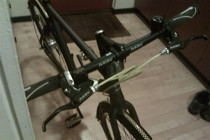 MBK SIX billede 4