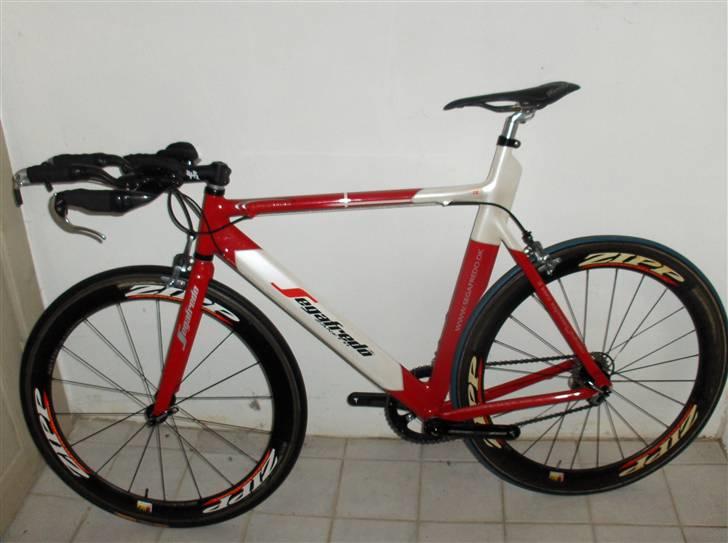 Principia TT2 billede 2