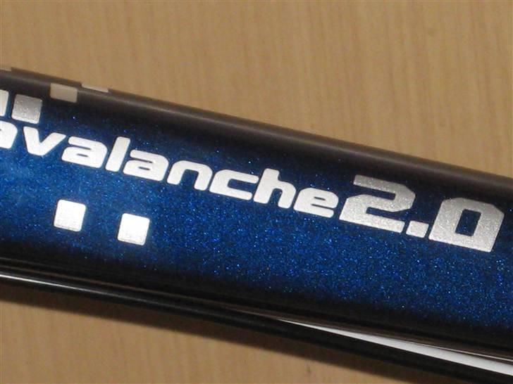 GT  Avalanche 2,0 - den glimtene lag  billede 6