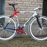 No-Name Nelson HE9001 Track frame