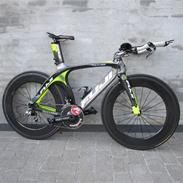Fuji D6 Matt Reed Edition