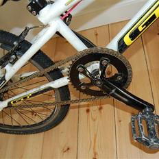 GT Expert 09 model
