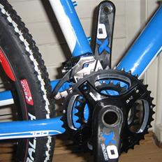 Cube AMS Pro R1 mag