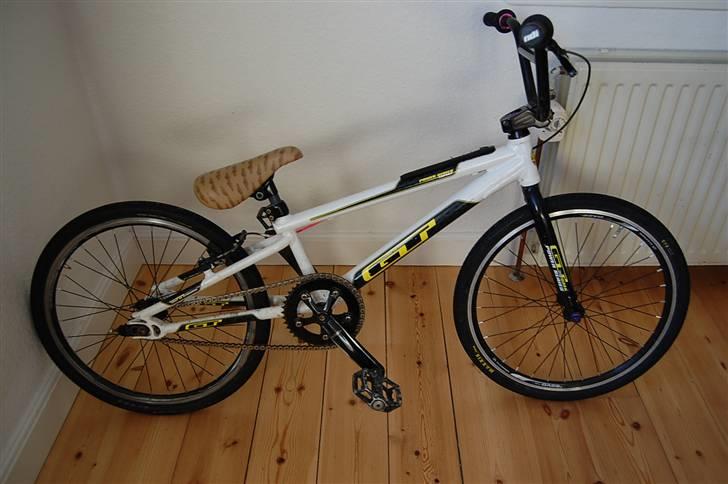 GT Expert 09 model billede 1