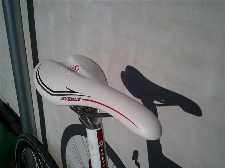 Avenue Airbase XM 2010 billede 3