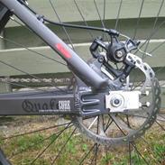 Quake Rock Machine