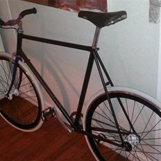 Bugatti ;) fixed gear