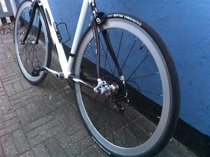 No-Name M-ighty billede 5