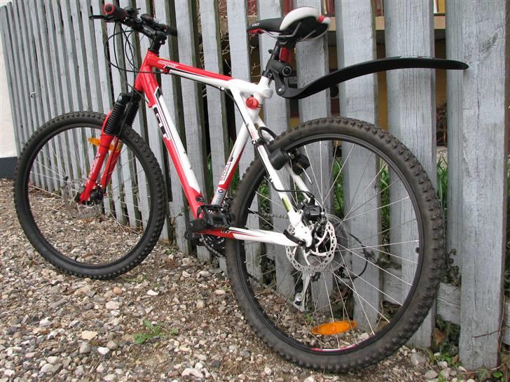 GT Outpost 6061 2010 billede 2