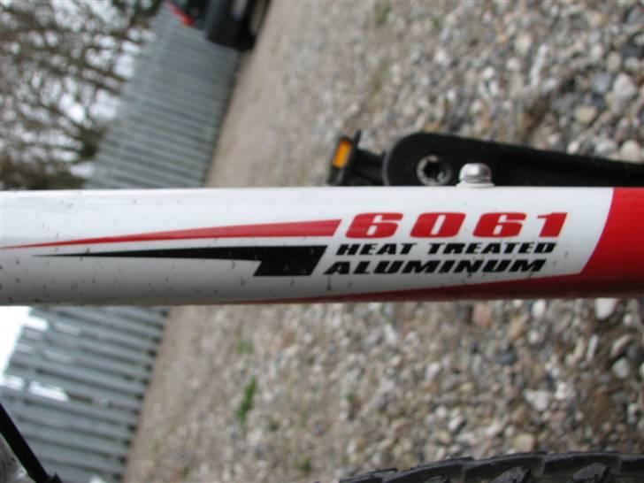 GT Outpost 6061 2010 billede 9