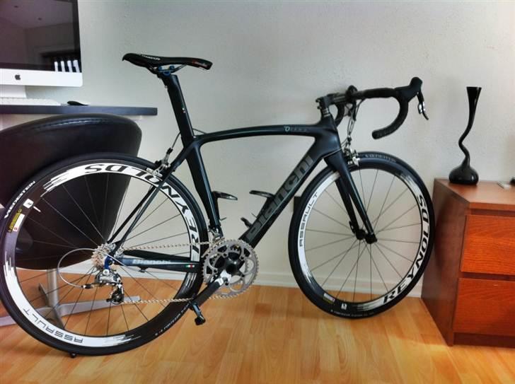 Bianchi Oltre Nero 2011 billede 1