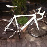 Pinarello Kobh 60.1 (Comtat Sablet)