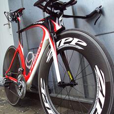 Specialized shiv solgt