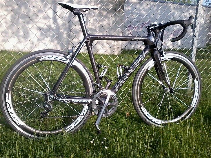 Principia Principia C60T Ltd. billede 1