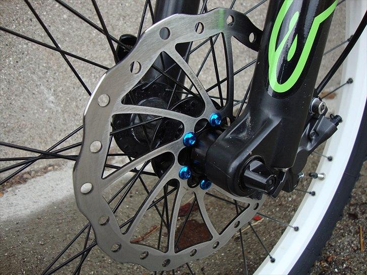 Santa Cruz Blur 4x (solgt) billede 6