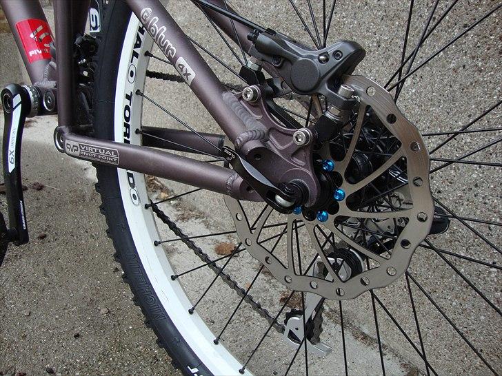 Santa Cruz Blur 4x (solgt) billede 8