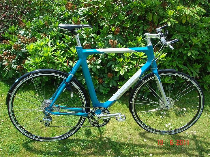 Avenue Airbase - SOLGT billede 5