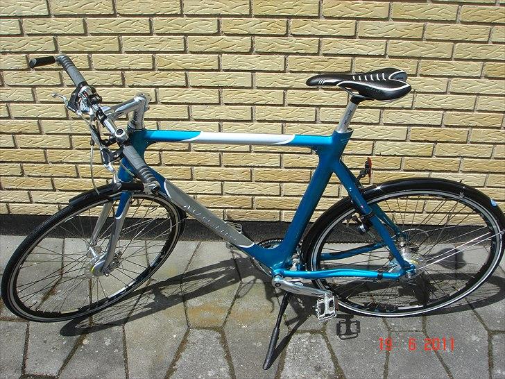 Avenue Airbase - SOLGT billede 10