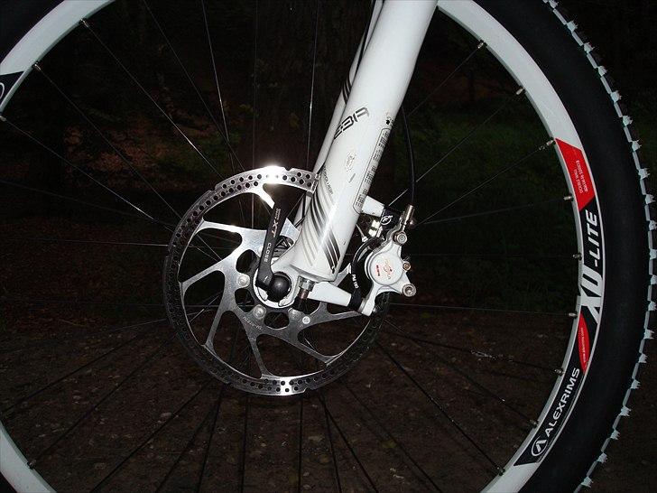 Giant XTC 2011 Solgt billede 13
