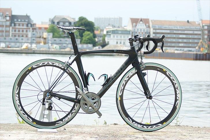 Bianchi Oltre Nero Ltd *Tidl. cykel* billede 1