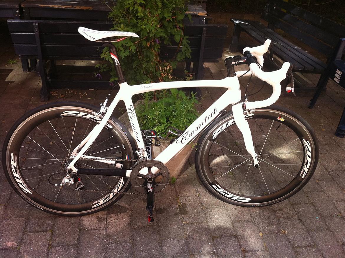 Pinarello Kobh 60.1 (Comtat Sablet) billede 1