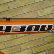 Trek 4300