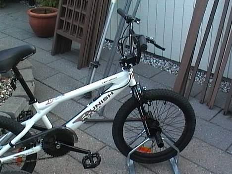 Centurion BMX Freestyle  - min far lavede cykel holderen bredere billede 8