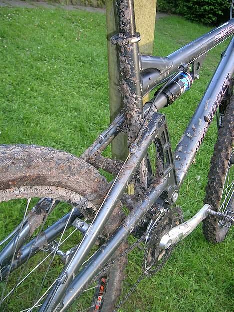 Club Roost XC4 Enduro - Sådan skal det se ud når man har været en tur i skoven billede 7