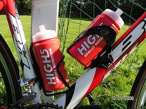 BH Vuelta -Solgt- - Flaskeholdere! High5 Sport Nutrition! billede 19