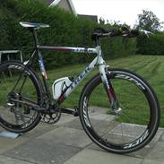 Trek SLR