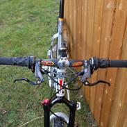 Trek 8500