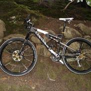 Canyon LUX MR F10 2011 GT Hansen