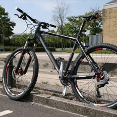 Cube LTD Race Black Anodized 2011