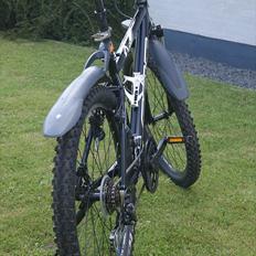 Felt q200