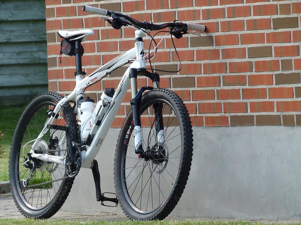 Specialized Rockhopper SL Pro - Fed cykel syntes jeg, bare en svær farve at holde billede 8