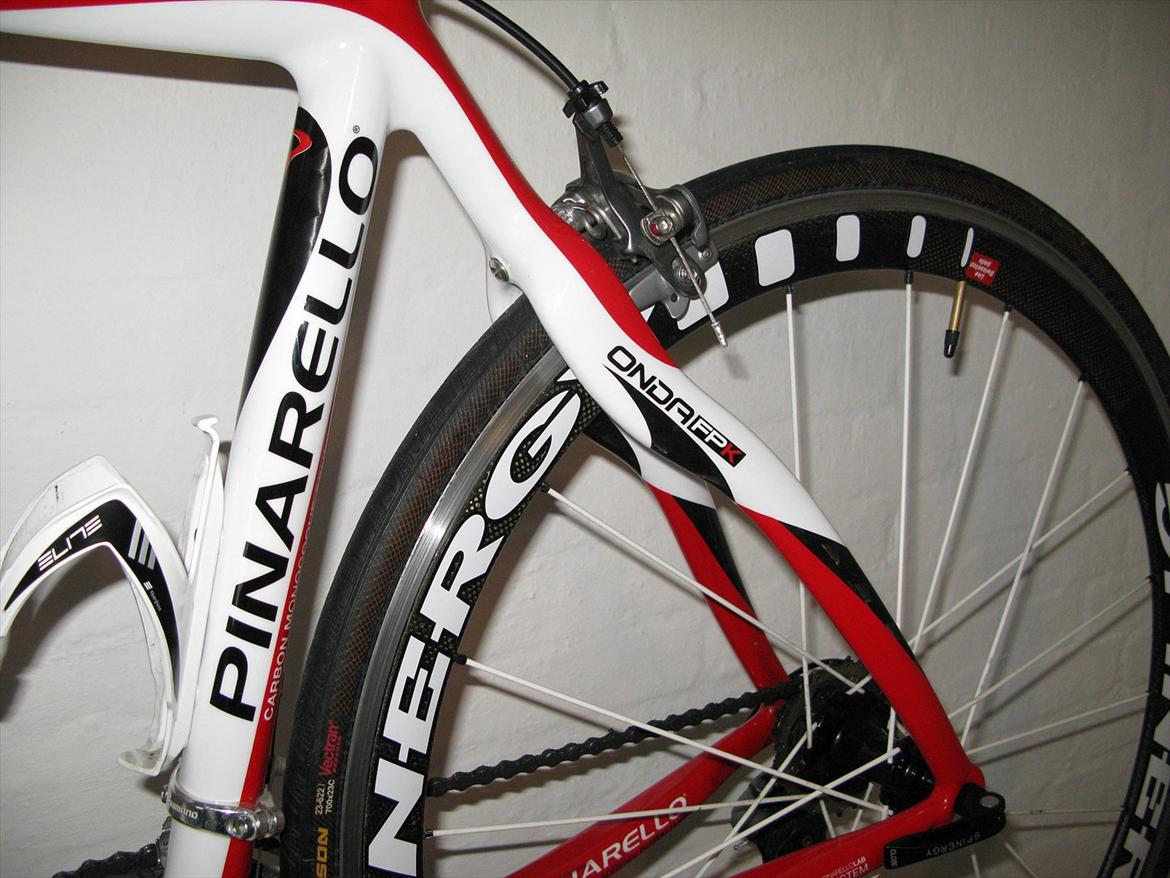 pinarello f2