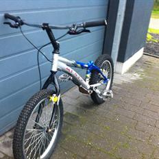 Monty 219 trial bike solgt