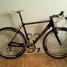 Canyon Ultimate CF10
