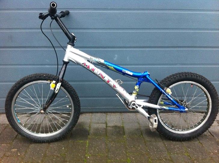 Monty 219 trial bike solgt billede 1