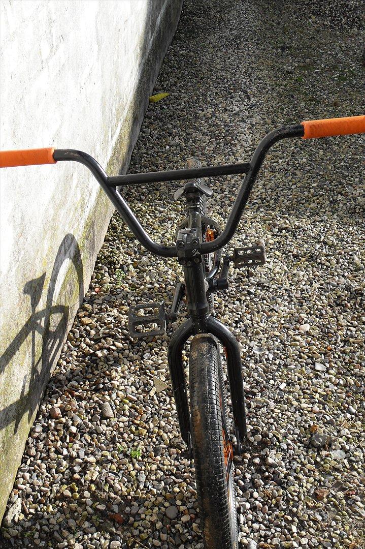 Stolen Helmuth V3 Bike Custom billede 3