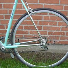 Bianchi Vento 527
