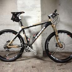 Trek 8500