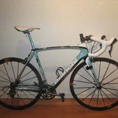 Bianchi Oltre Super Leggera