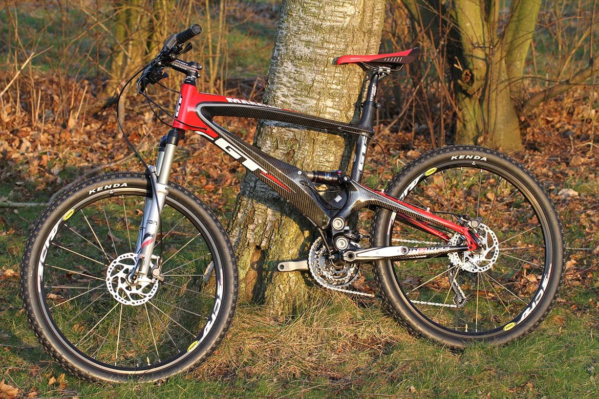 GT Marathon Carbon Expert 2010 billede 1