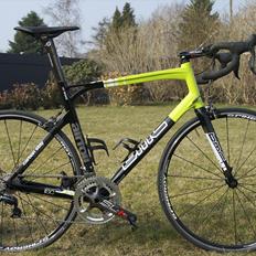 BMC Roadracer SL01