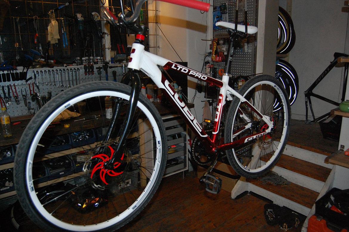 Cube LTD PRO billede 2