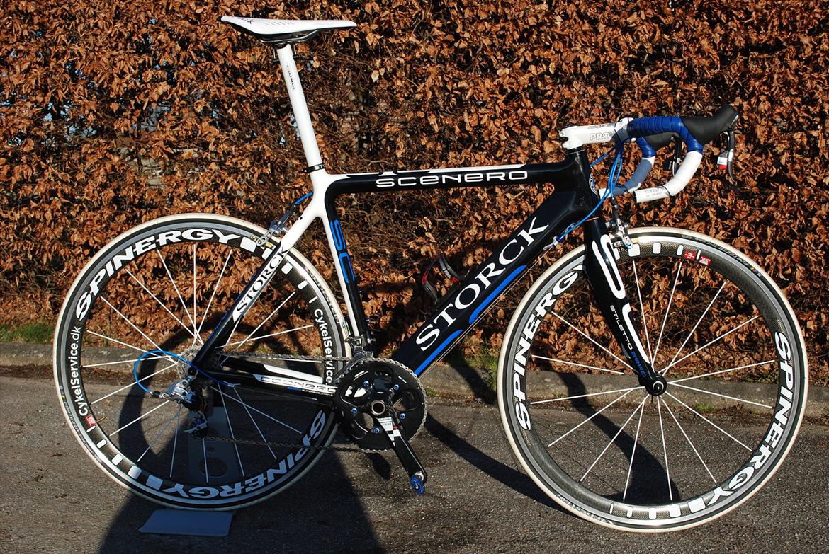 Storck scenero billede 1