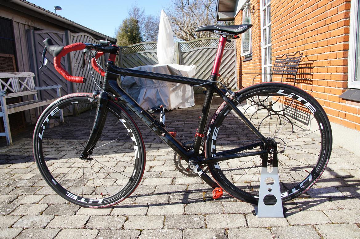 Planet X Carbon Pro ** skildt ad og solgt ** billede 1